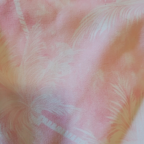 SPICEY Tuna men's swim trunks size small. - Picture 2 of 7